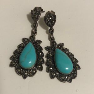 Blue antique design earrings